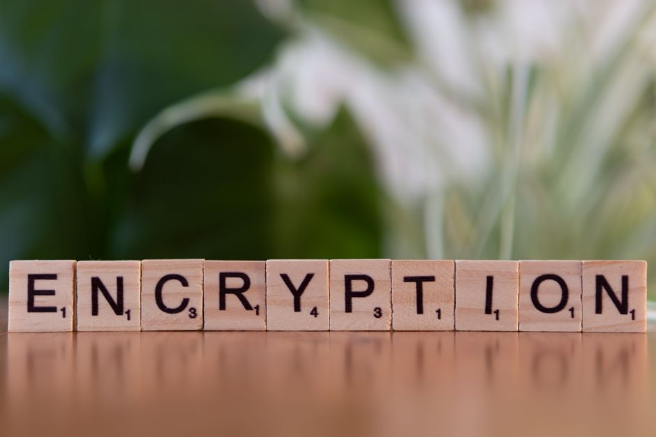Sikkerhet på Nett: Din Guide til Trygg Digital Navigering